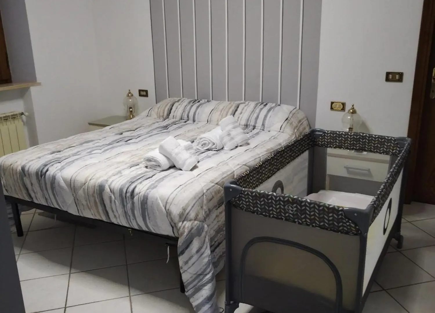 Appartamento Casa Isidora Acquaviva  Italia